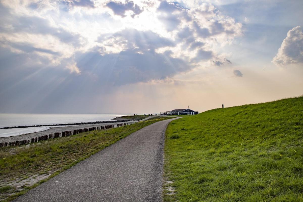 'Relax Lodge Sea' - Wellness Lodge In Zeeland - Private Sauna - Airco - Garden - Outdoor Swimming Pool - Free Wifi, Towels & Bed Linen Heinkenszand Bagian luar foto
