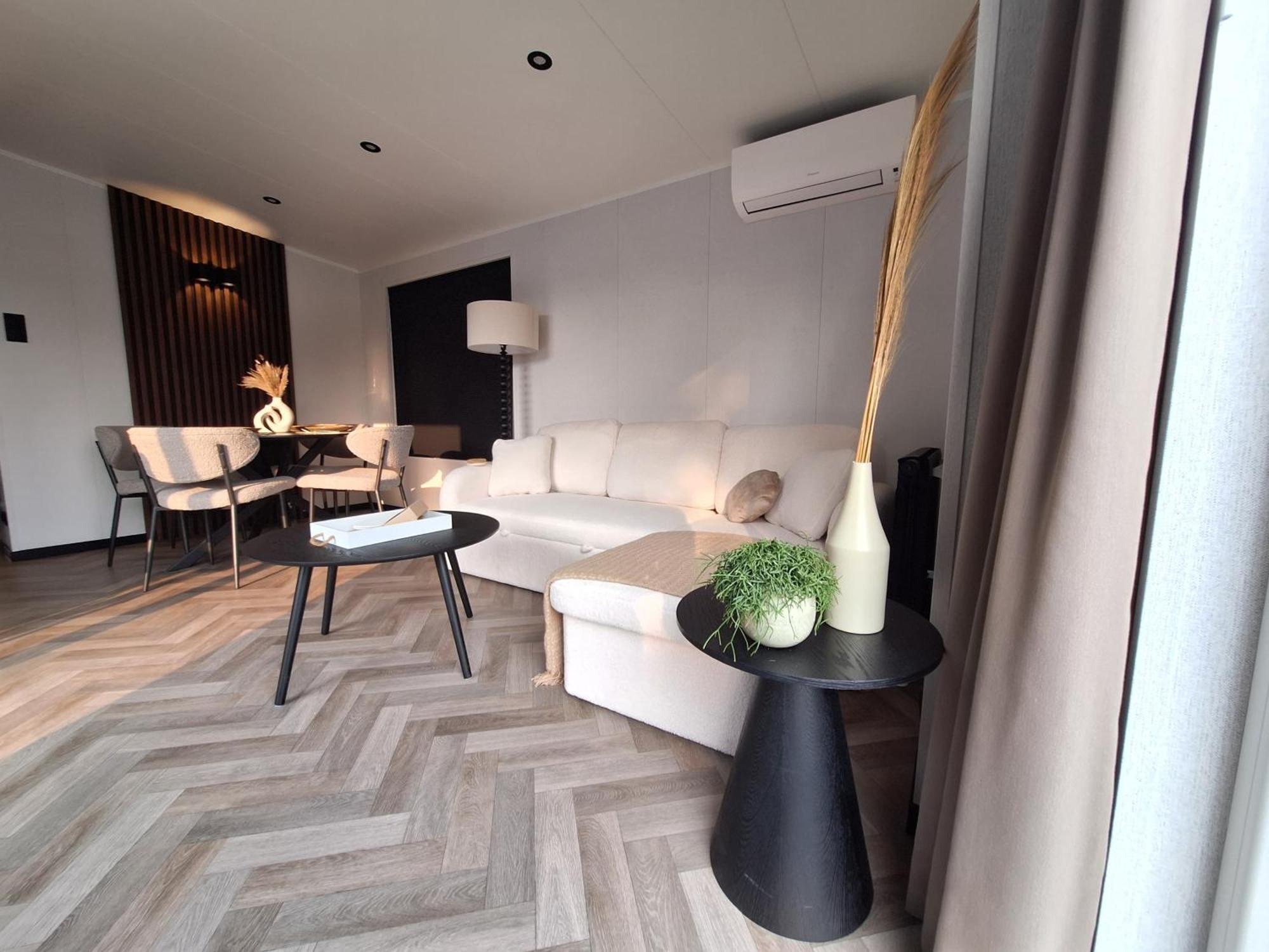 'Relax Lodge Sea' - Wellness Lodge In Zeeland - Private Sauna - Airco - Garden - Outdoor Swimming Pool - Free Wifi, Towels & Bed Linen Heinkenszand Bagian luar foto